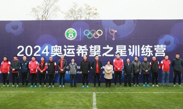 亚洲三级在线